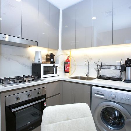 Standard 2Bhk Located In Azizi Riviera 46 Dubai Dış mekan fotoğraf